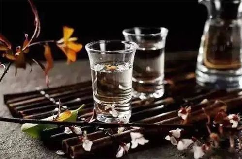 送禮為什么喜歡送白酒？